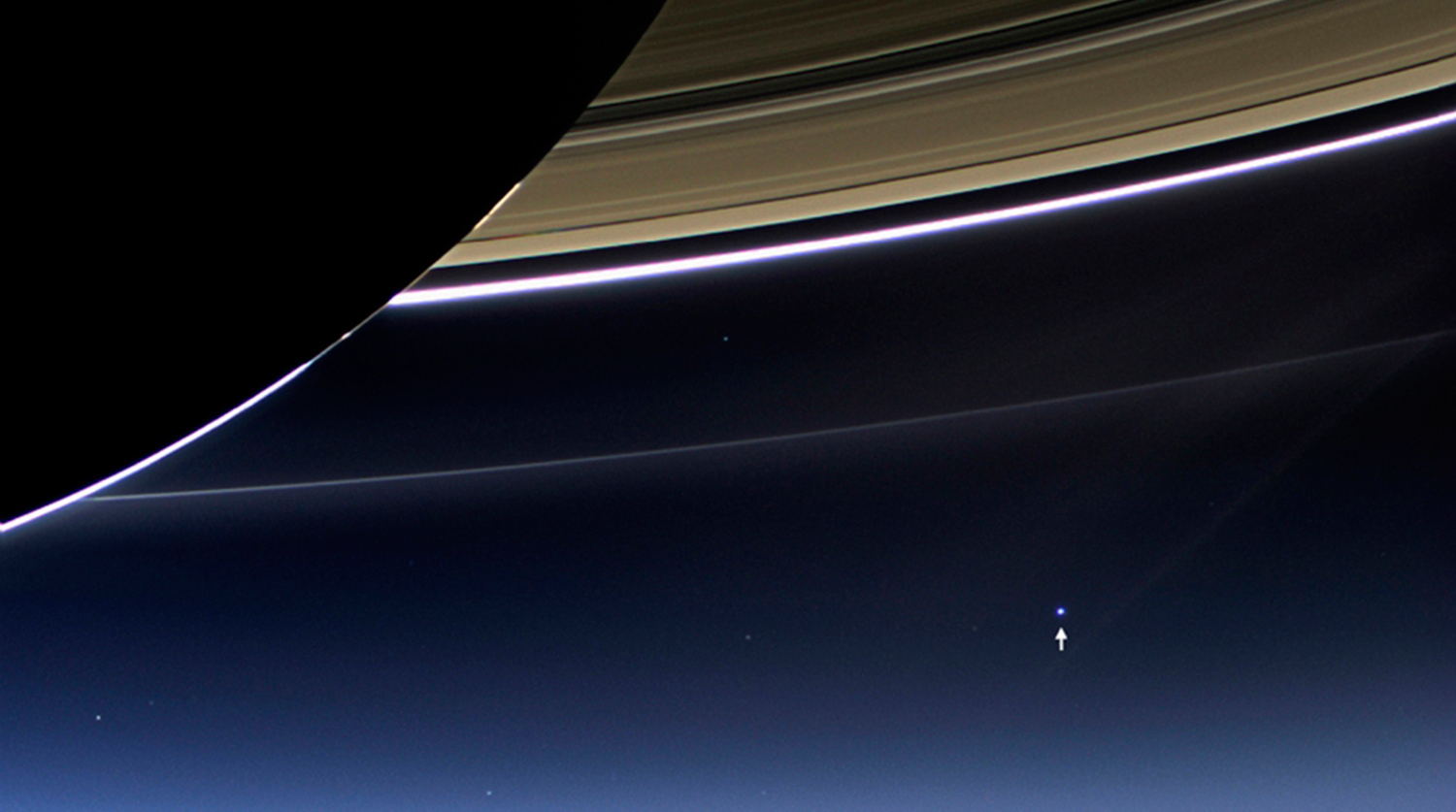 Лучшие и последние снимки Cassini
