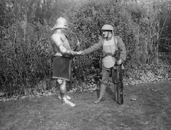 Бронекостюмы солдат Первой мировой войны