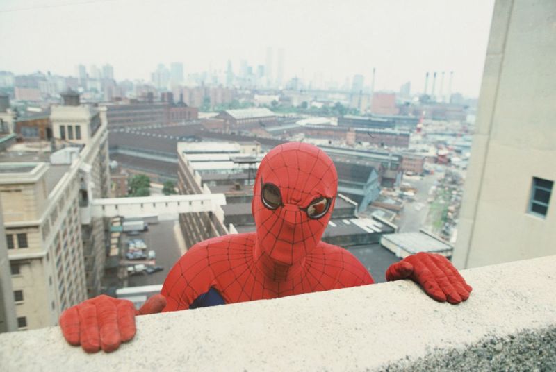 На съемках Человека-паука 1977 года