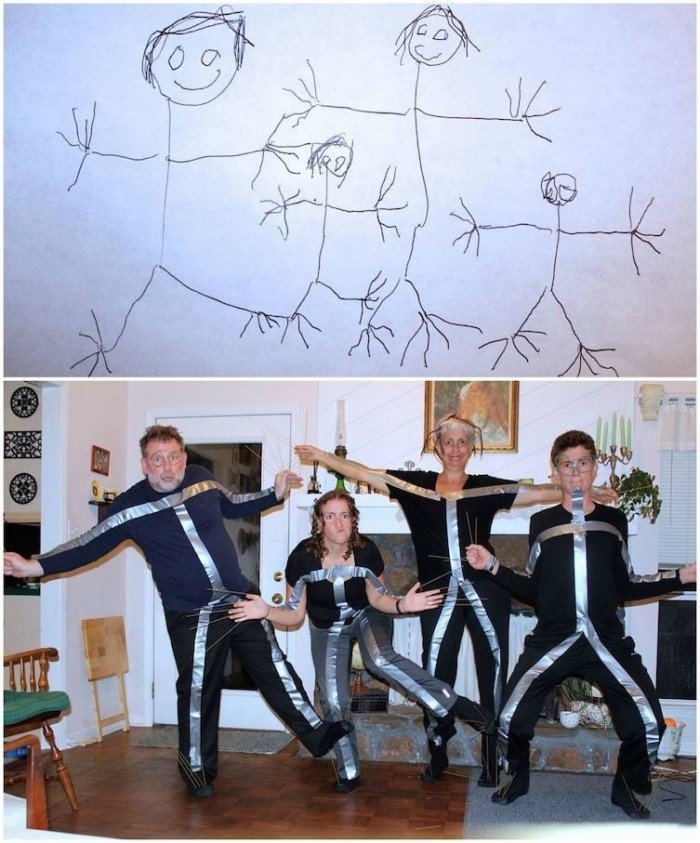 Родители воссоздали семейные рисунки своих детей