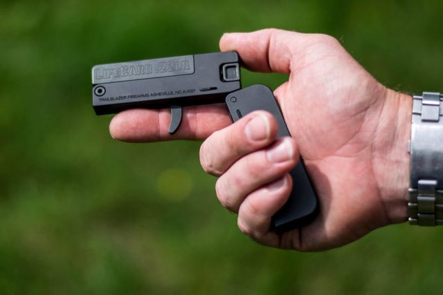 Карманный пистолет для самообороны LifeCard