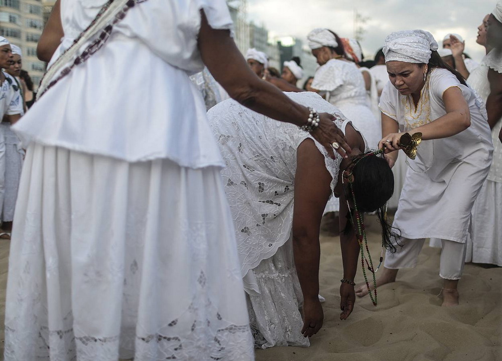 Чествование богини моря в Бразилии