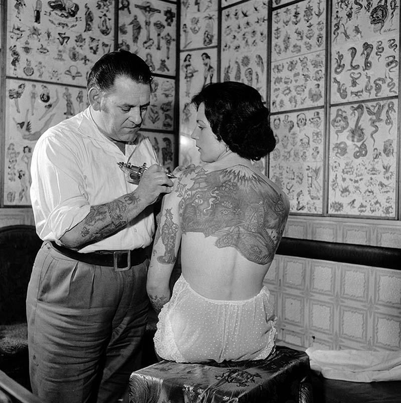 Портреты татуированных женщин прошлого