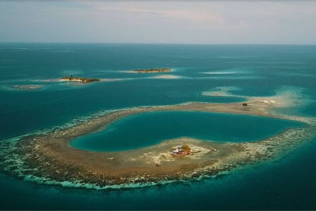Необитаемый остров в Карибском море сдается в аренду 