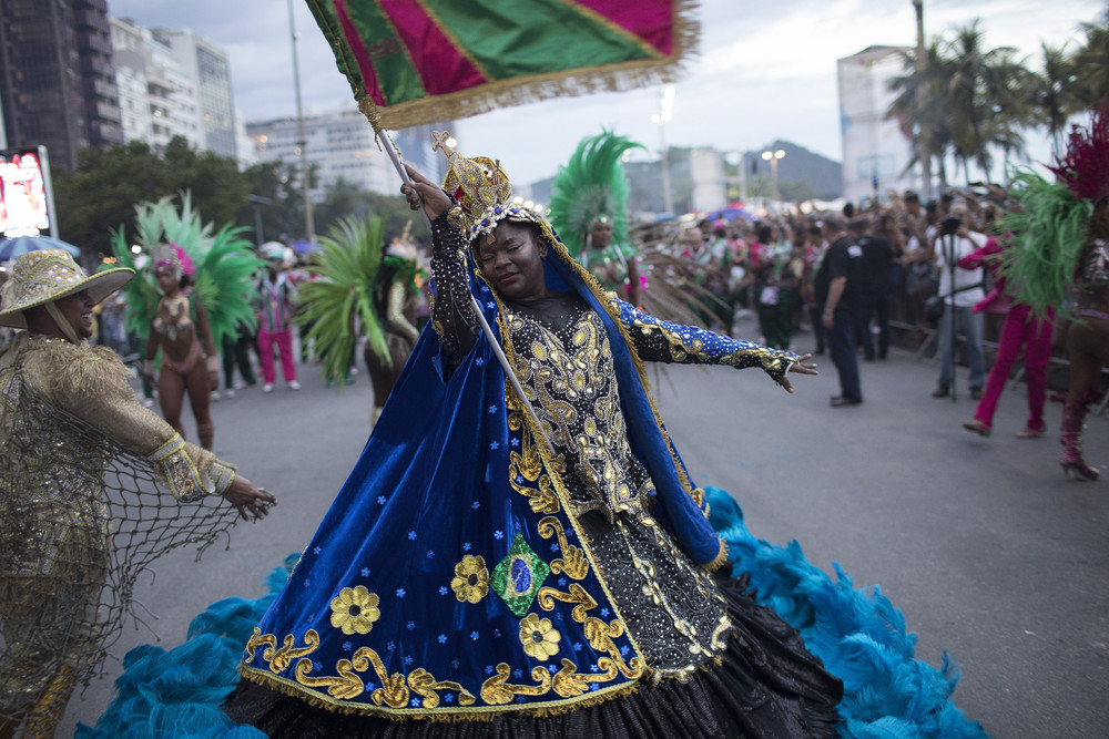 Бразильский парад школ самбы