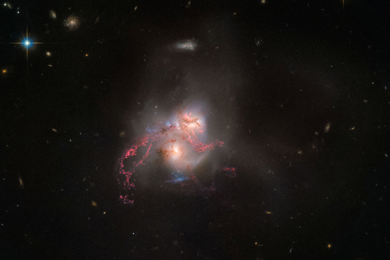 Лучшие кадры телескопа Хаббл за последнее время