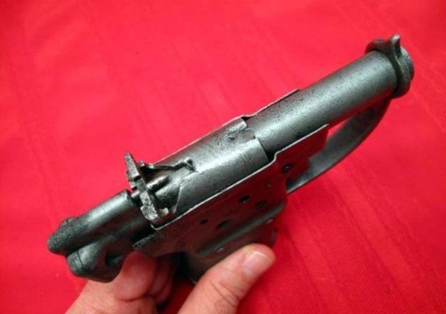 Liberator FP-45 - самый быстрый в изготовлении пистолет в мире