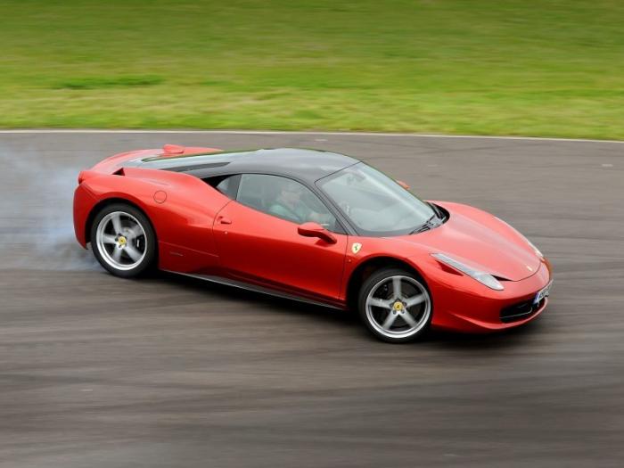 От 458 Italia к 308: лучшие Ferrari с V8