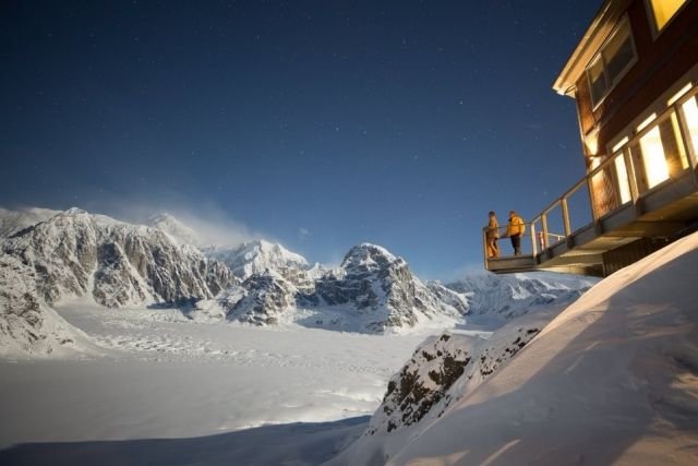 Отель для любителей уединения на Аляске