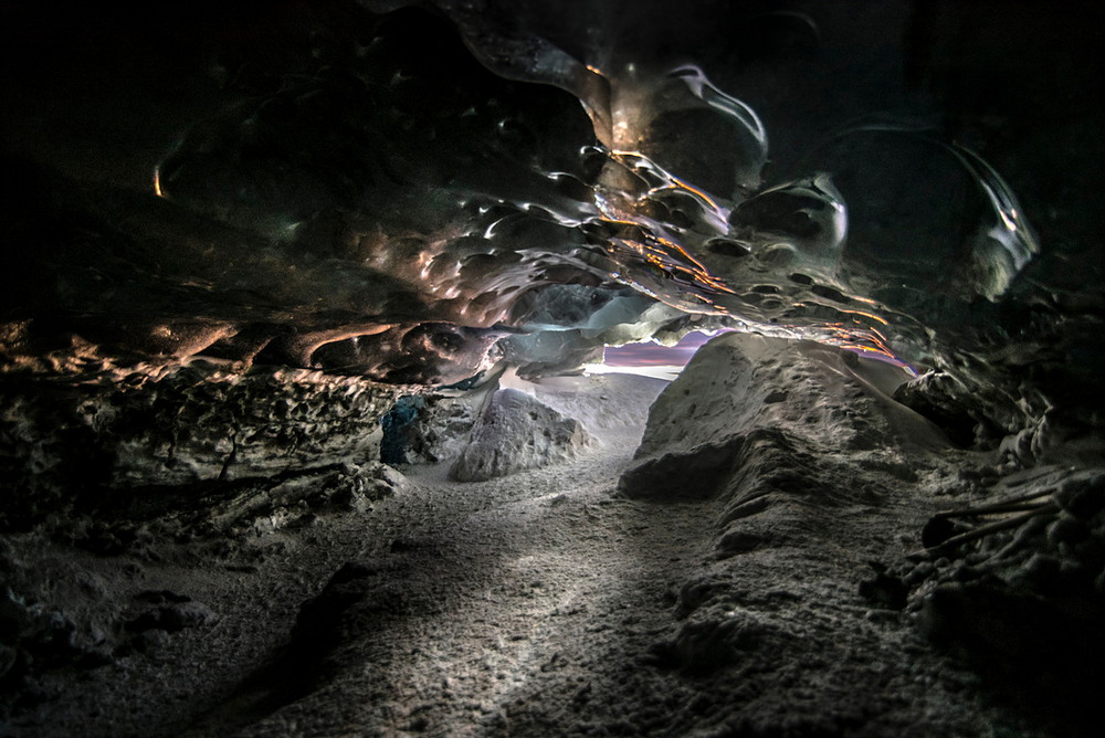 Ледяные пещеры и горы Исландии от Матея Крижа
