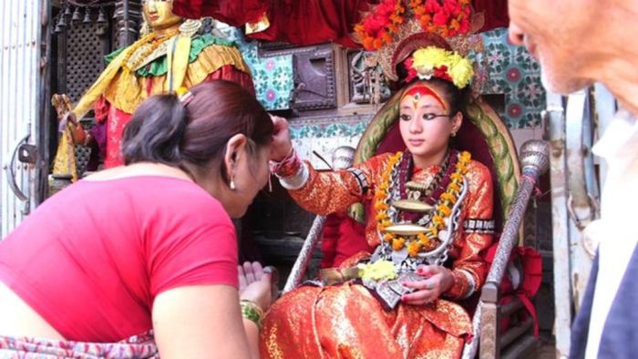 Кумари - земные богини в Непале