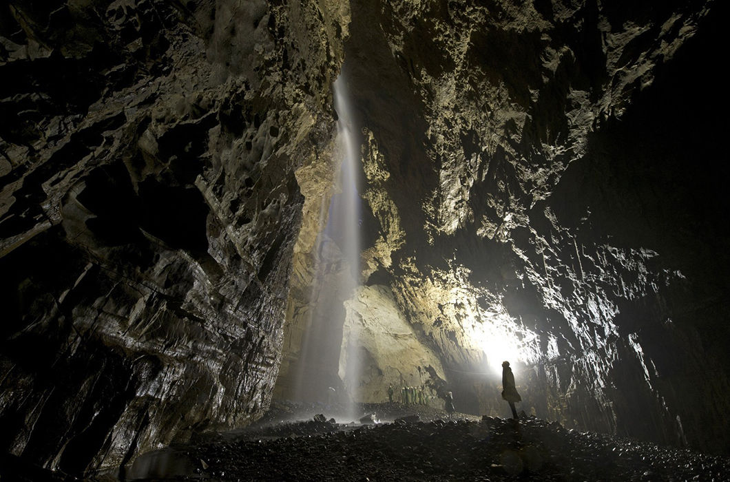 Рукотворные и природные пещеры и подземелья со всего мира