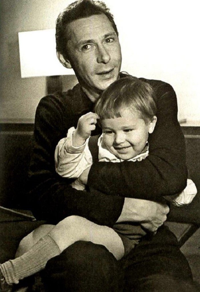 20 фото советских знаменитостей с детьми
