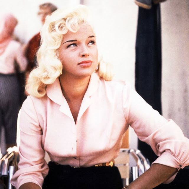 17 звездных блондинок из 50-х