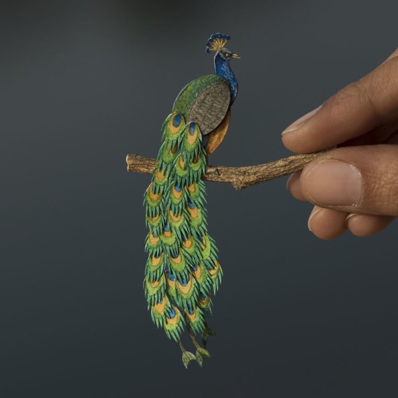 Миниатюрные бумажные птицы от индийских художников