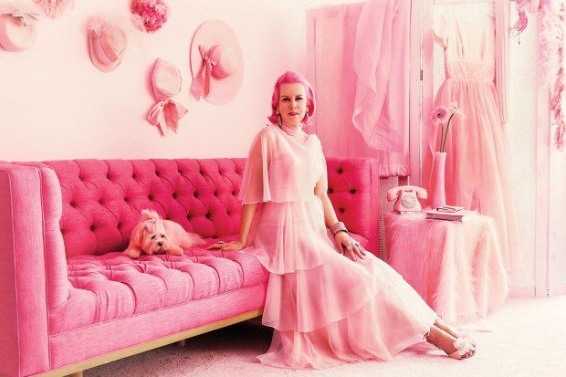 52-летняя дама признана самой розовой персоной в мире