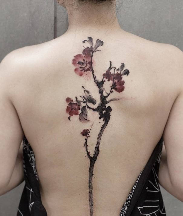 Оригинальные татуировки на спину