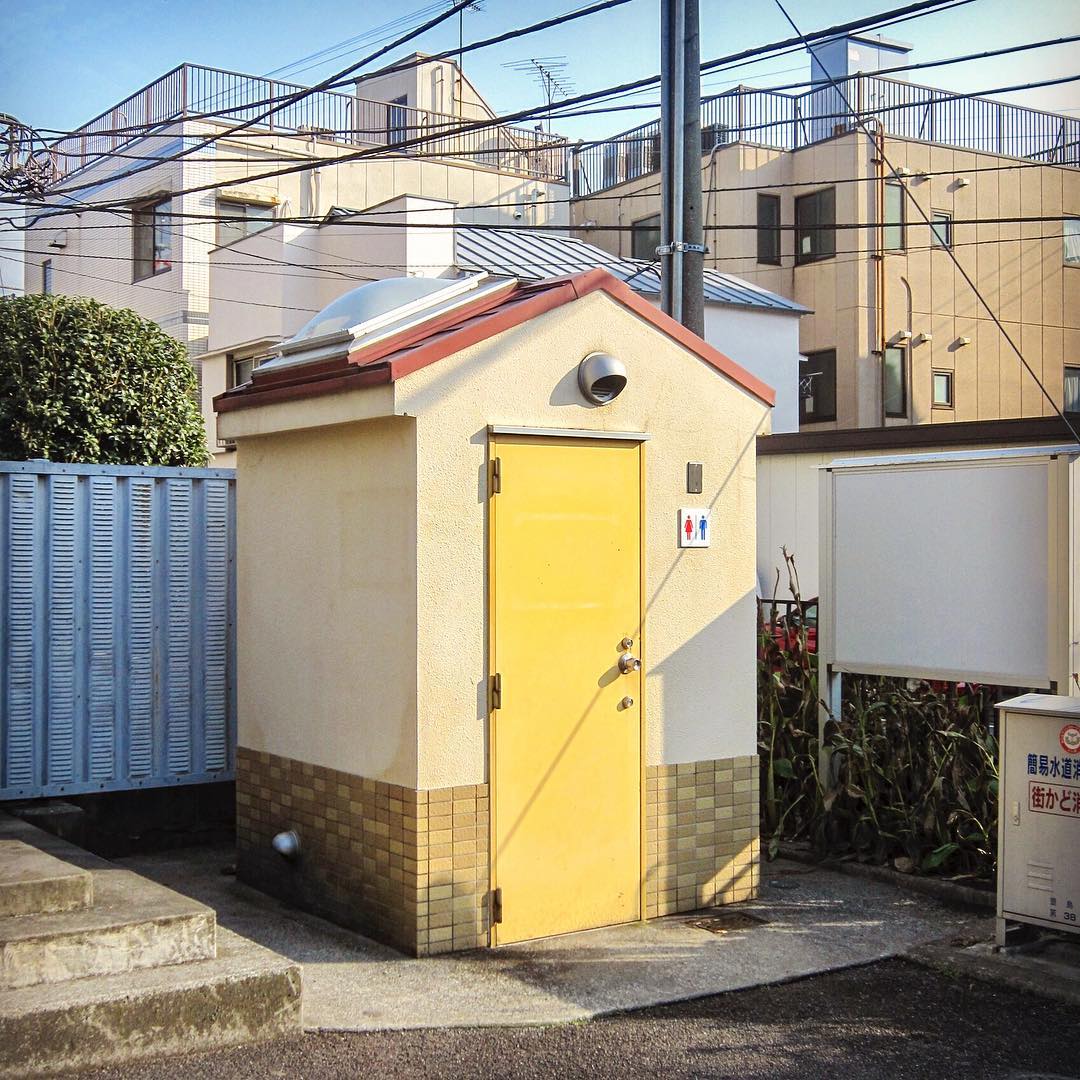 Необычные общественные туалеты Японии от Хидефуми Накамуры