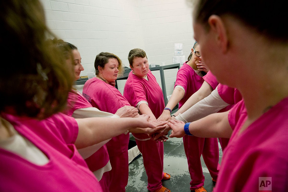 Женщины-заключенные в тюрьме округа Кэмпбелл