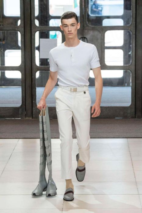 Безумная мужская мода от китайского дизайнера Ксандера Чжоу