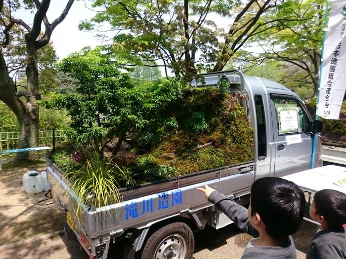 Конкурс садов на японских мини-грузовиках Kei Truck