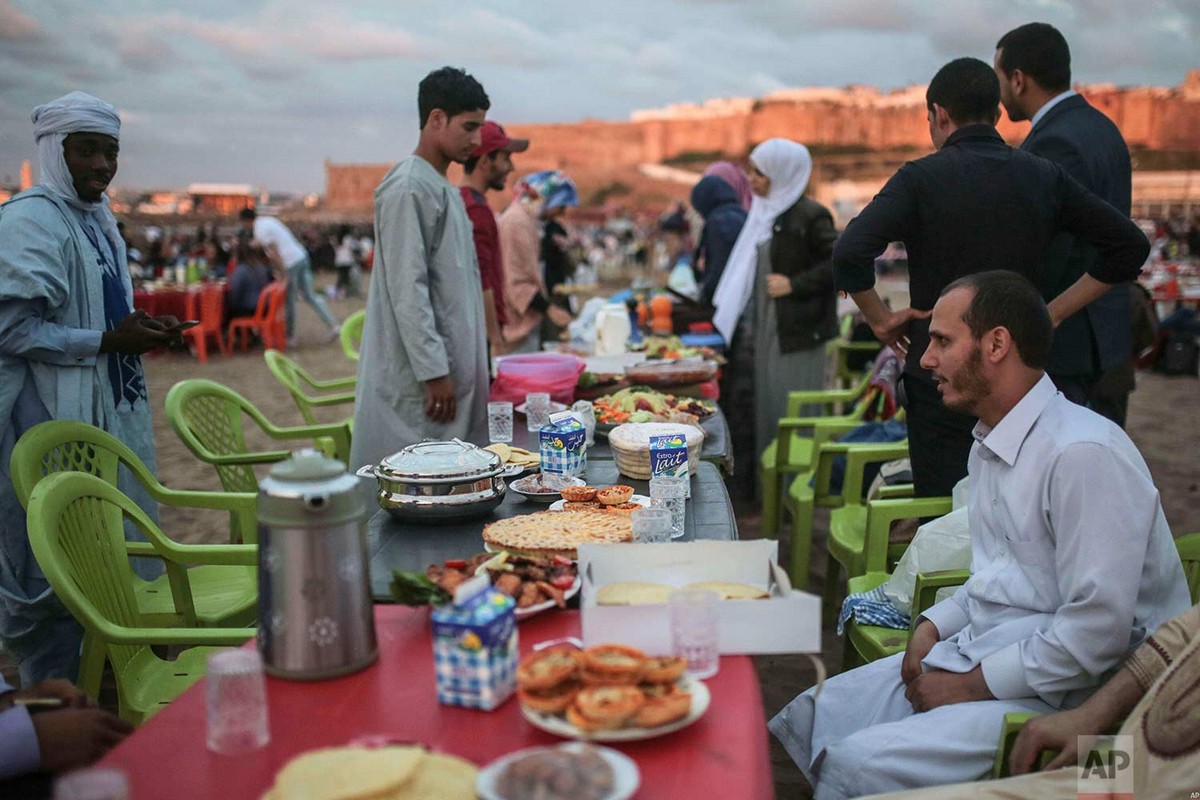 Пляжи Марокко во время Священного месяца Рамадан