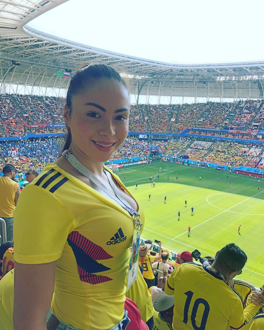 Симпатичные девушки на Чемпионате мира по футболу 2018