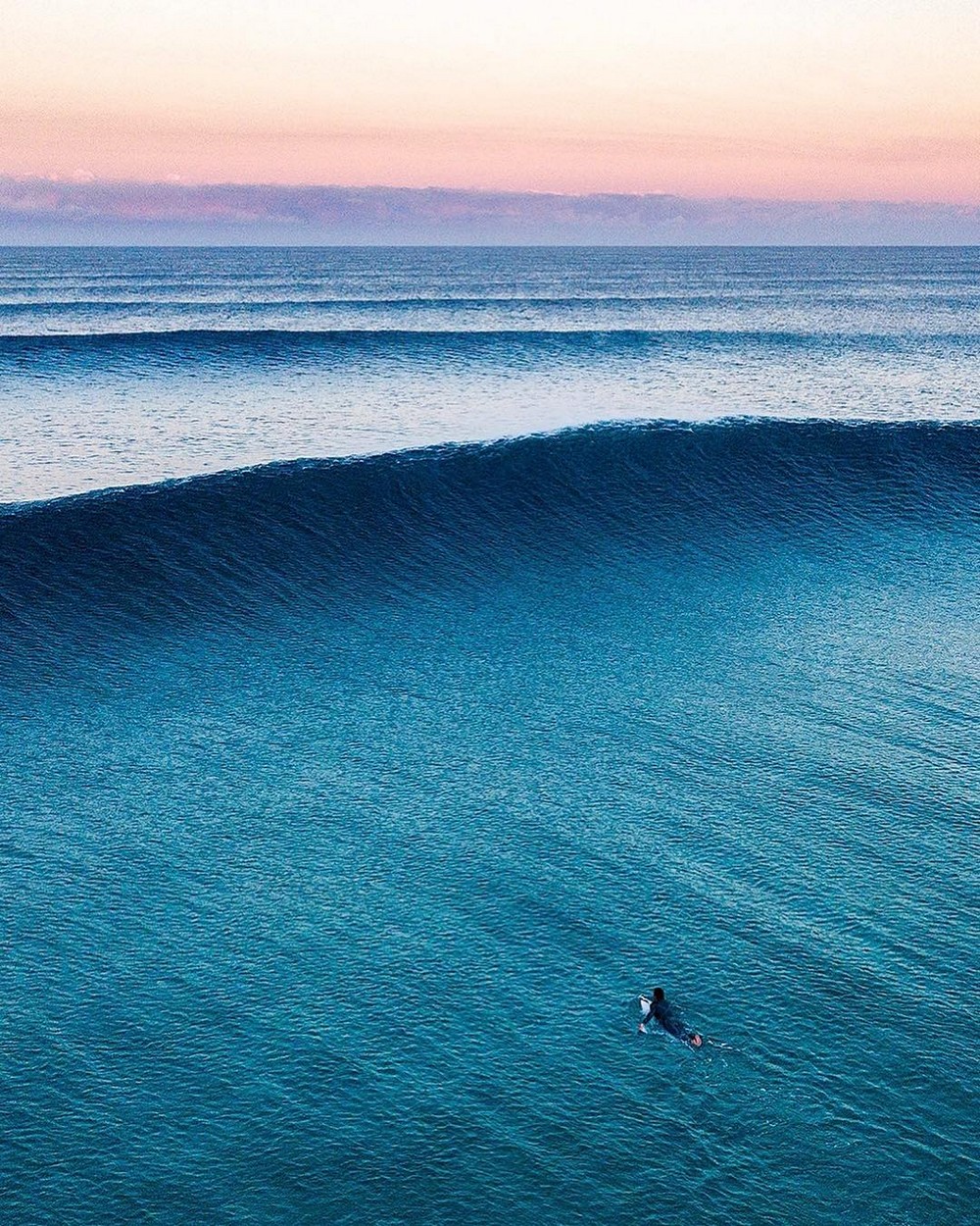 Удивительная красота волн на снимках Эндрю Семарка