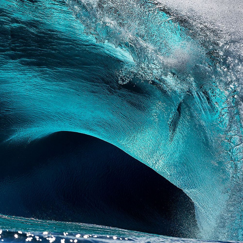 Удивительная красота волн на снимках Эндрю Семарка