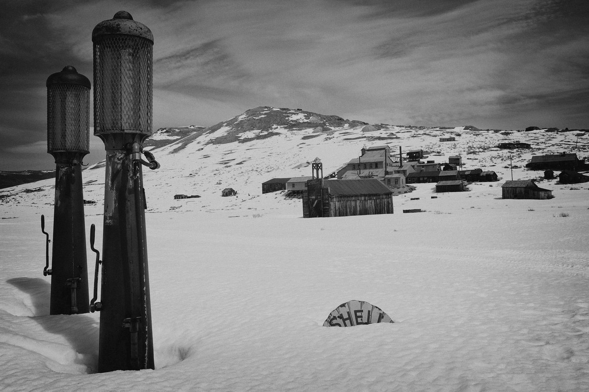 Город-призрак Боди на черно-белых фото Филиппа Молкана