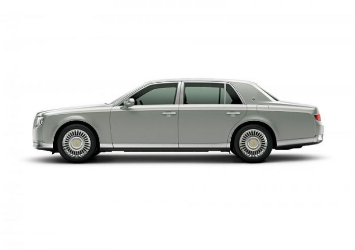 Новая Toyota Century: японский Роллс-Ройс