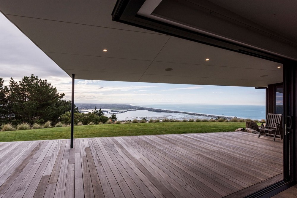Дом на вершине холма в Новой Зеландии