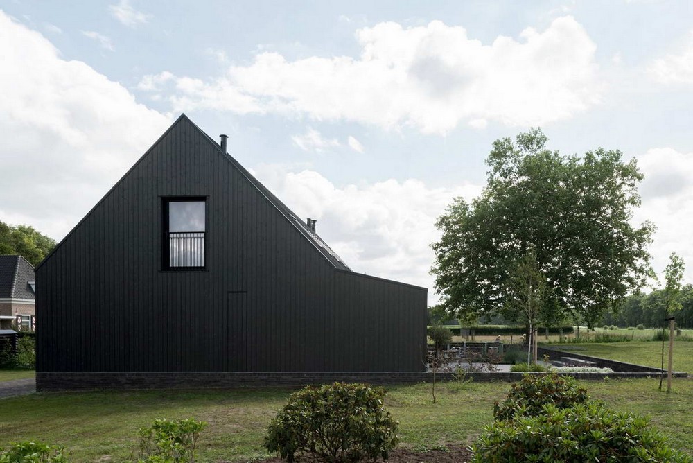Два дома и студия-сарай в Нидерландах