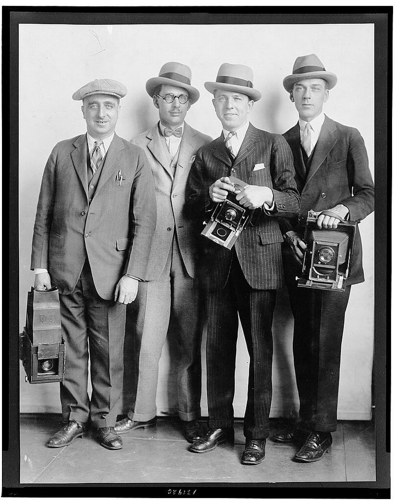 Джентльмены и их фотоаппараты на снимках начала 20-го века