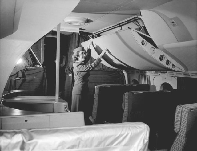 Архивные снимки авиаперелётов 1950-х годов