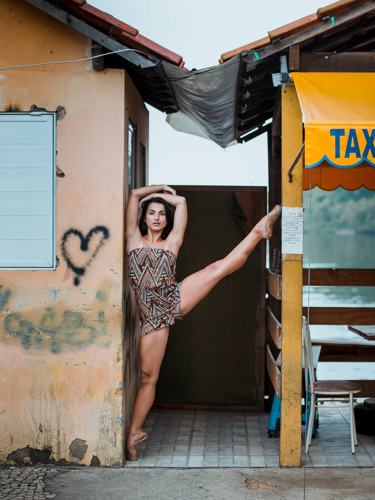 Балерины на улицах Рио-де-Жанейро от Алессандро Марихно
