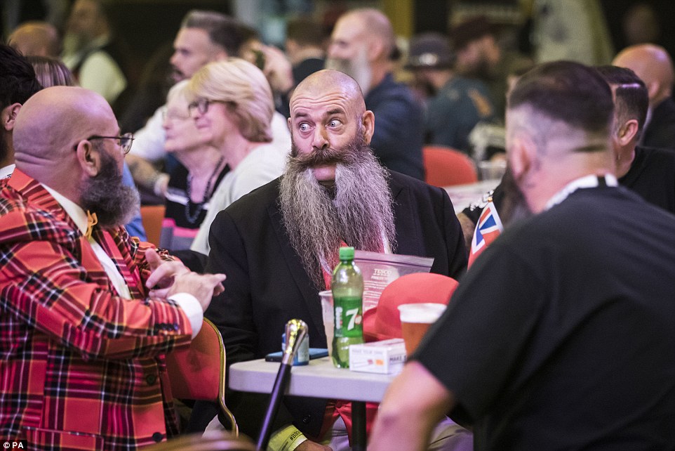Конкурс бородачей и усачей в Великобритании 2018