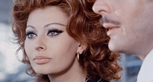 A legendás Sophia Loren gifekben