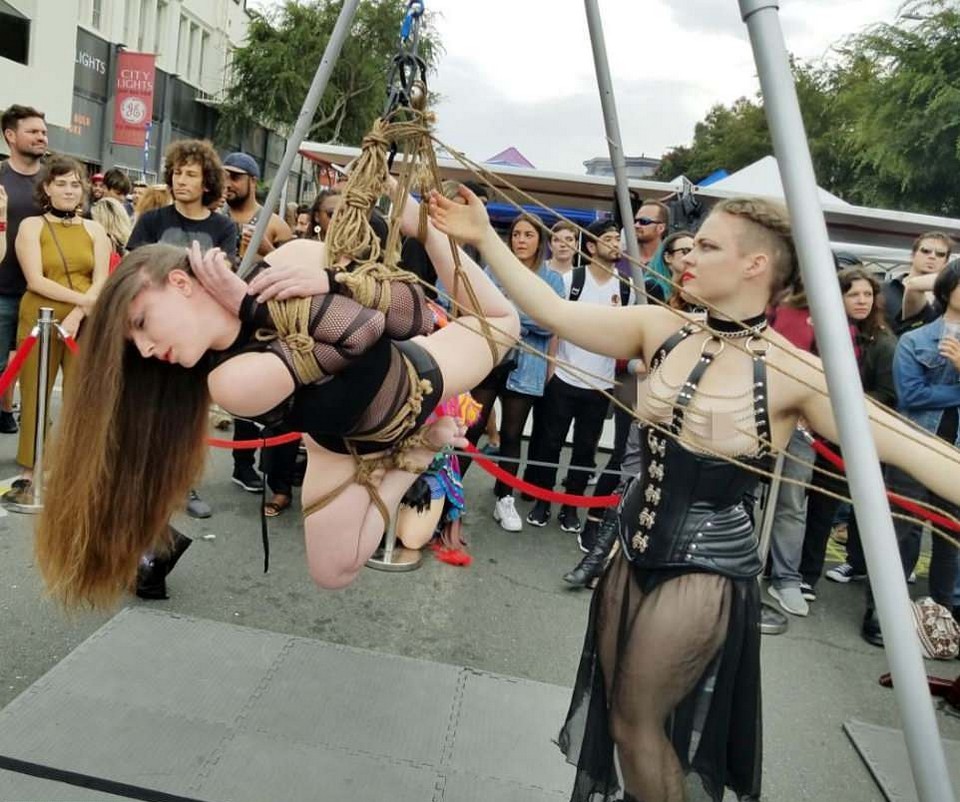 БДСМ-фестиваль Folsom Street Fair в Сан-Франциско