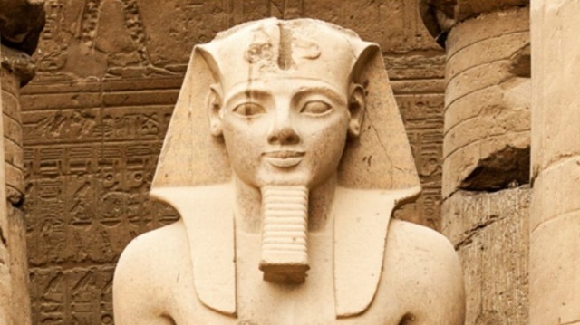 Настоящий паспорт для фараона