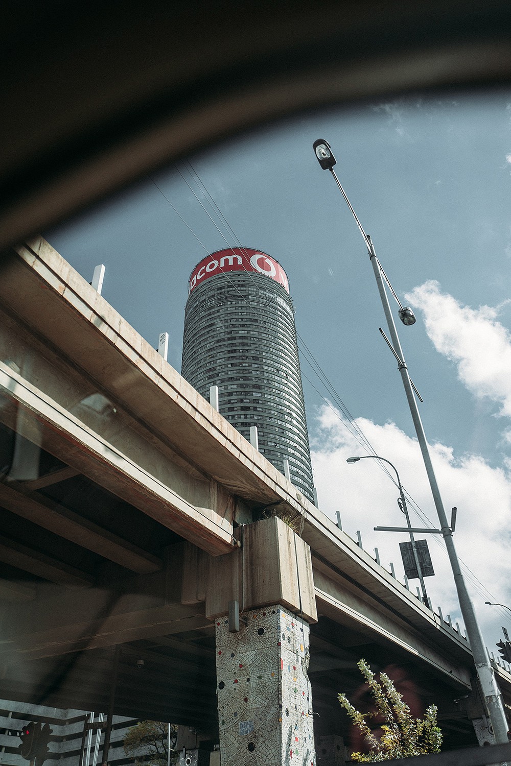 55-этажная башня Понте-Сити в Йоханнесбурге
