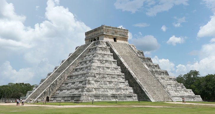 Что не показывают туристам на руинах городов майя