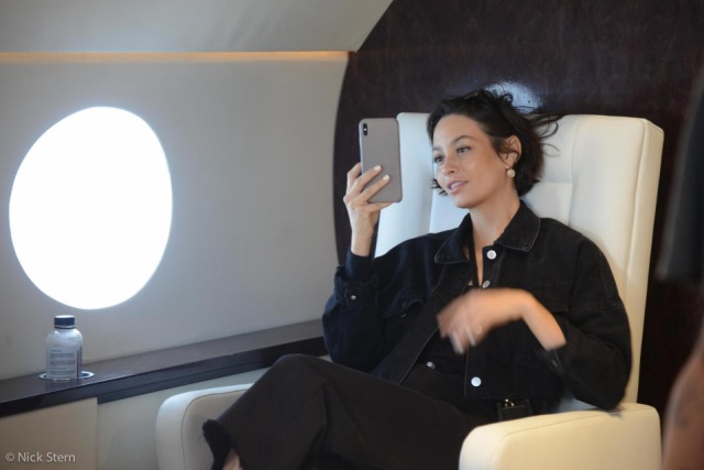 Как делают солидные снимки на борту частного самолета