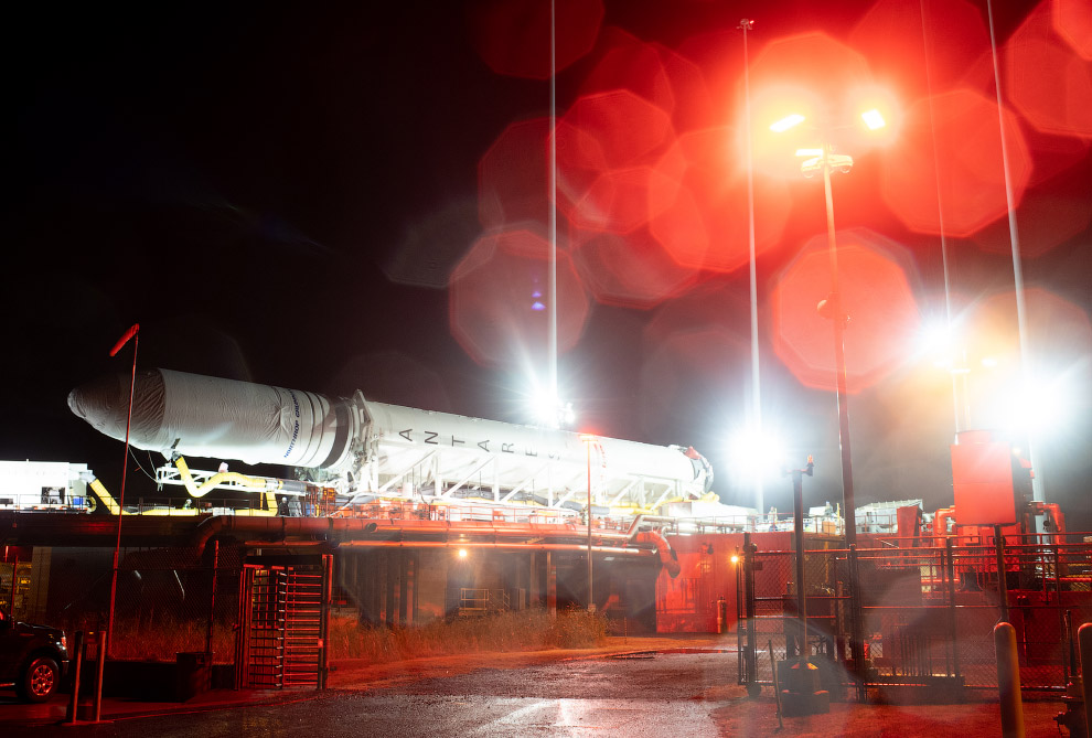 Красивые снимки старта ракеты Antares