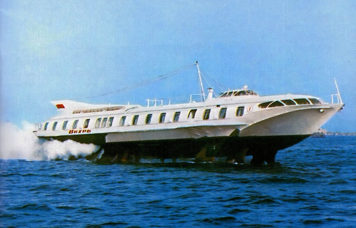 Вихрь - корабль на подводных крыльях из СССР