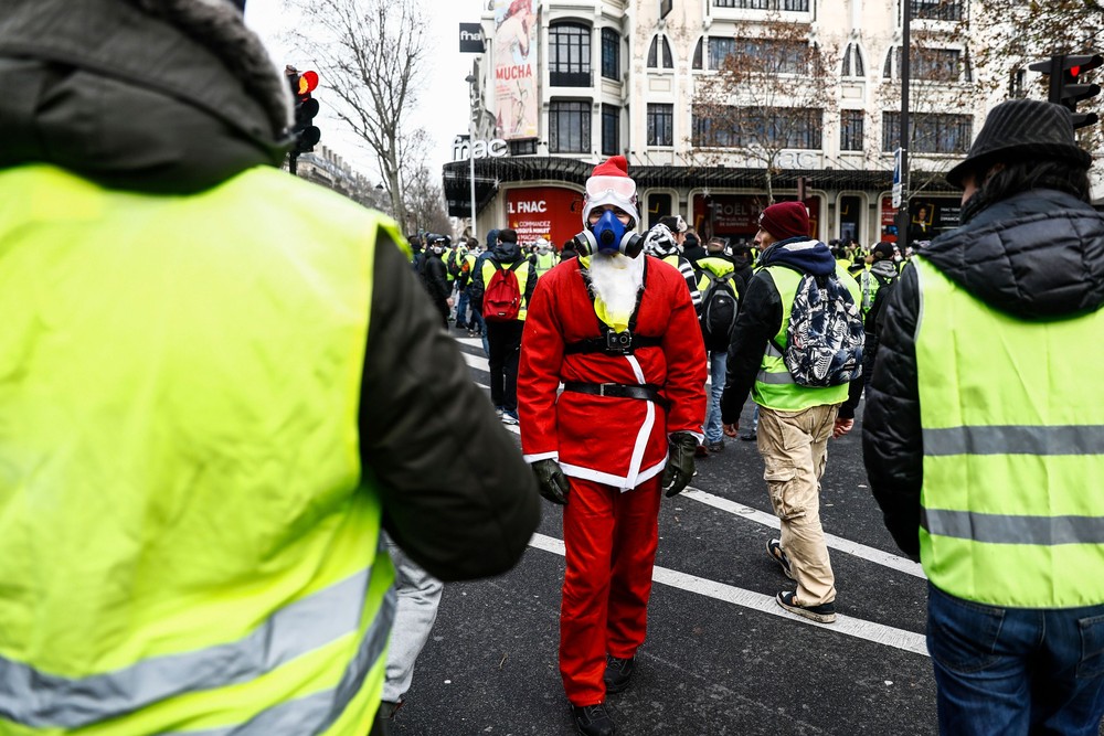 SantaCon 2018 в Лондоне, Париже, Сеуле, Нью-Йорке и других городах