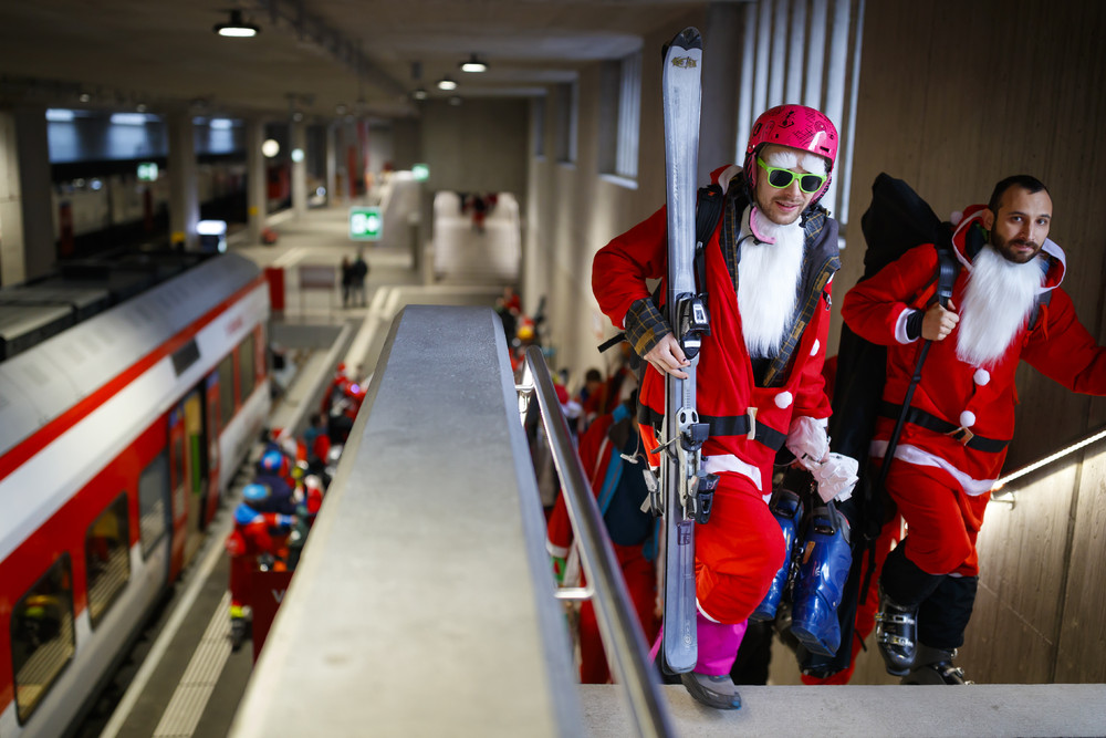 SantaCon 2018 в Лондоне, Париже, Сеуле, Нью-Йорке и других городах