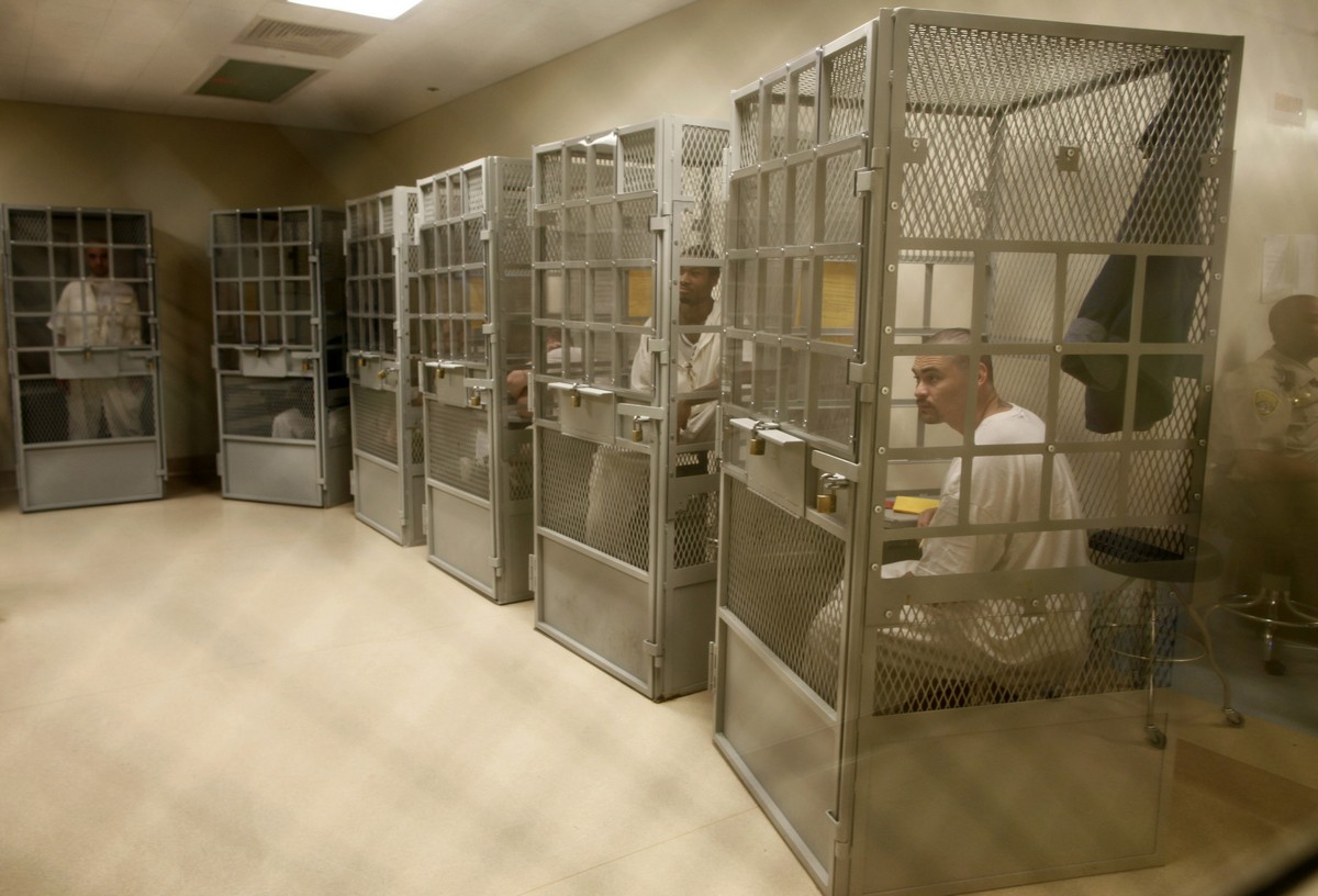 Внутри американских тюрем