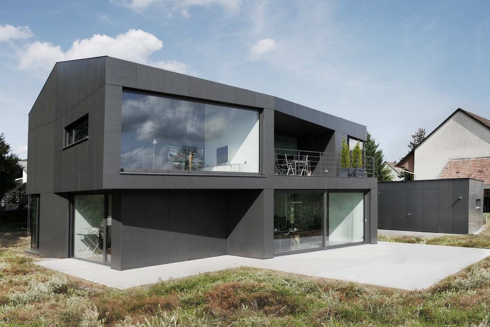 Чёрный дом в Германии