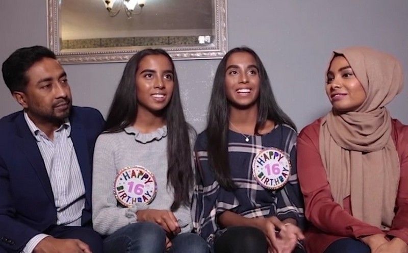 Разделенные сиамские близнецы отпраздновали 16-летие